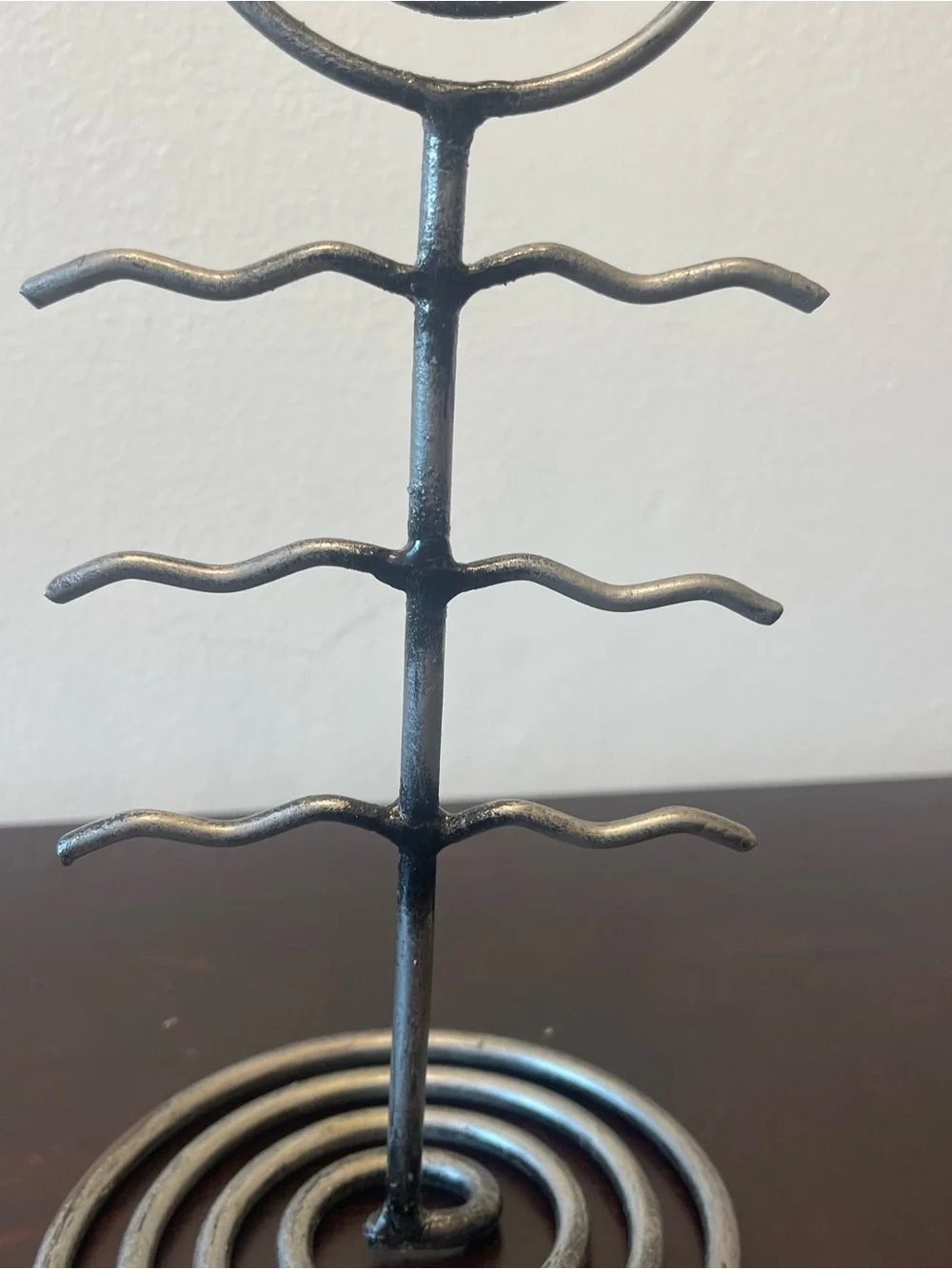 90s Wrought Iron Whimsygoth Palm Jewelry Holder